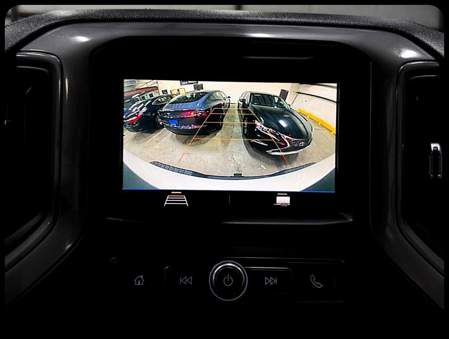 Chevrolet Silverado 2500HD Work Truck Crew Cab Short Box 2WD 2022