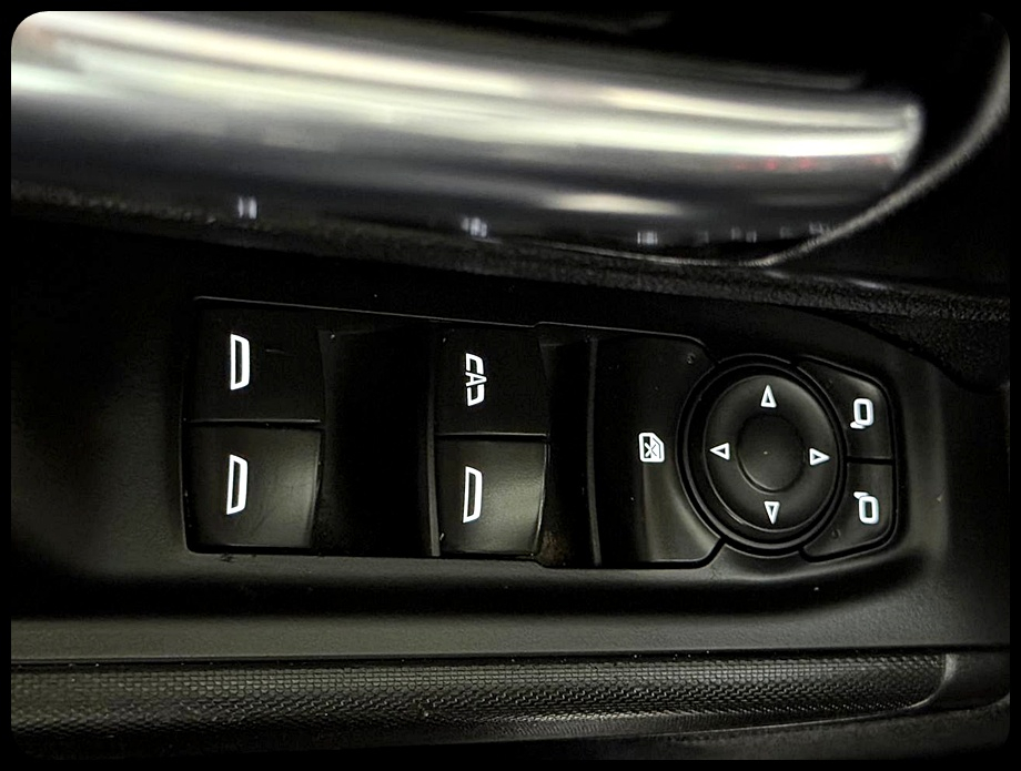 Chevrolet Silverado 2500HD Work Truck Crew Cab Short Box 2WD 2022