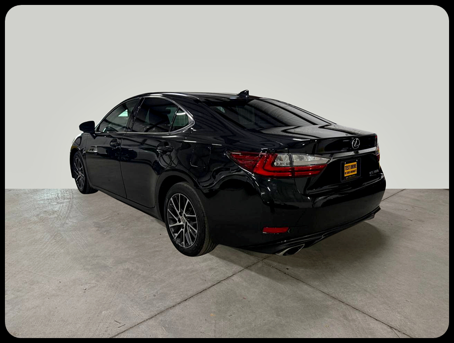 Lexus ES 350 Sedan 2016