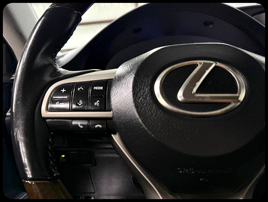 Lexus ES 350 Sedan 2016