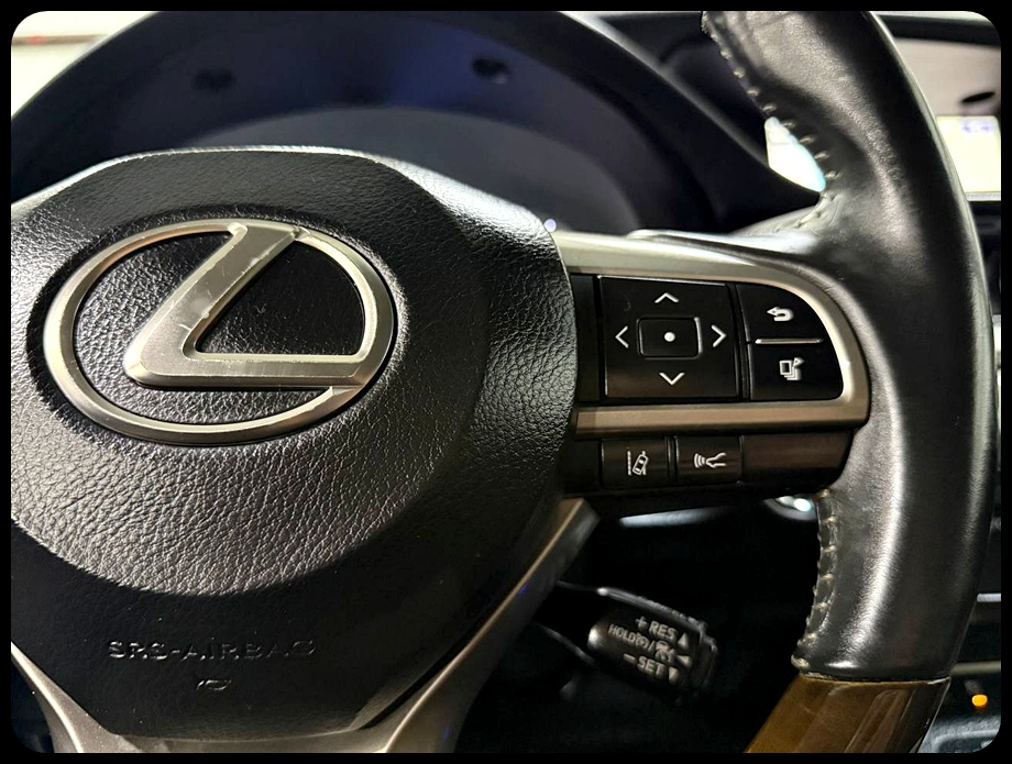 Lexus ES 350 Sedan 2016
