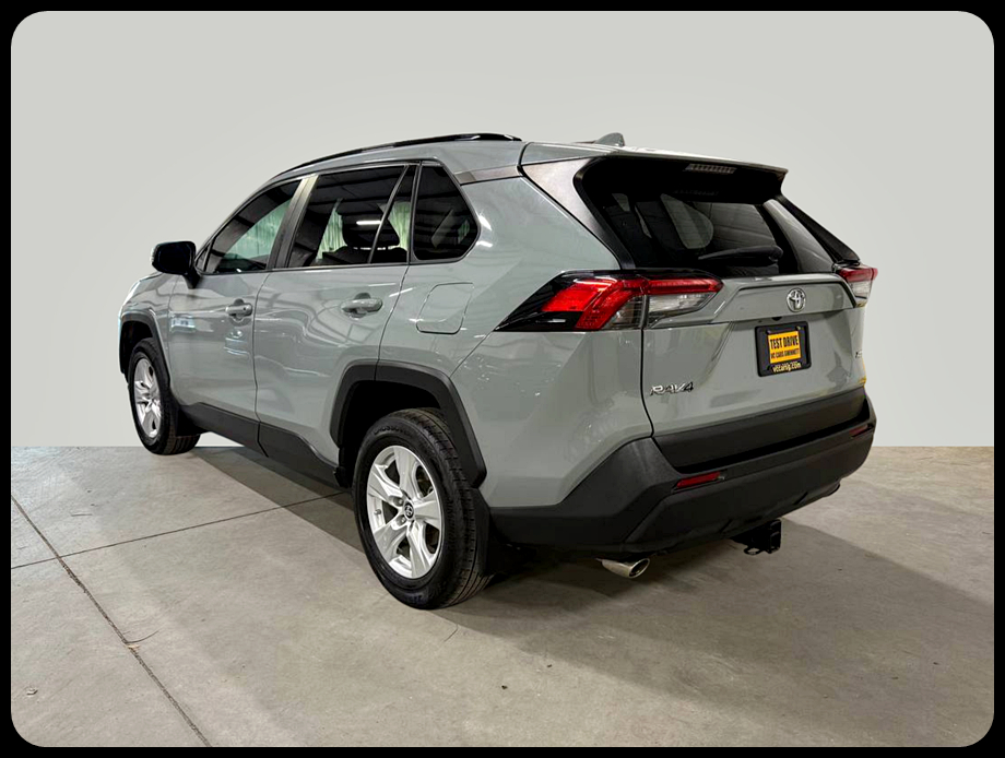 Toyota RAV4 XLE 2019