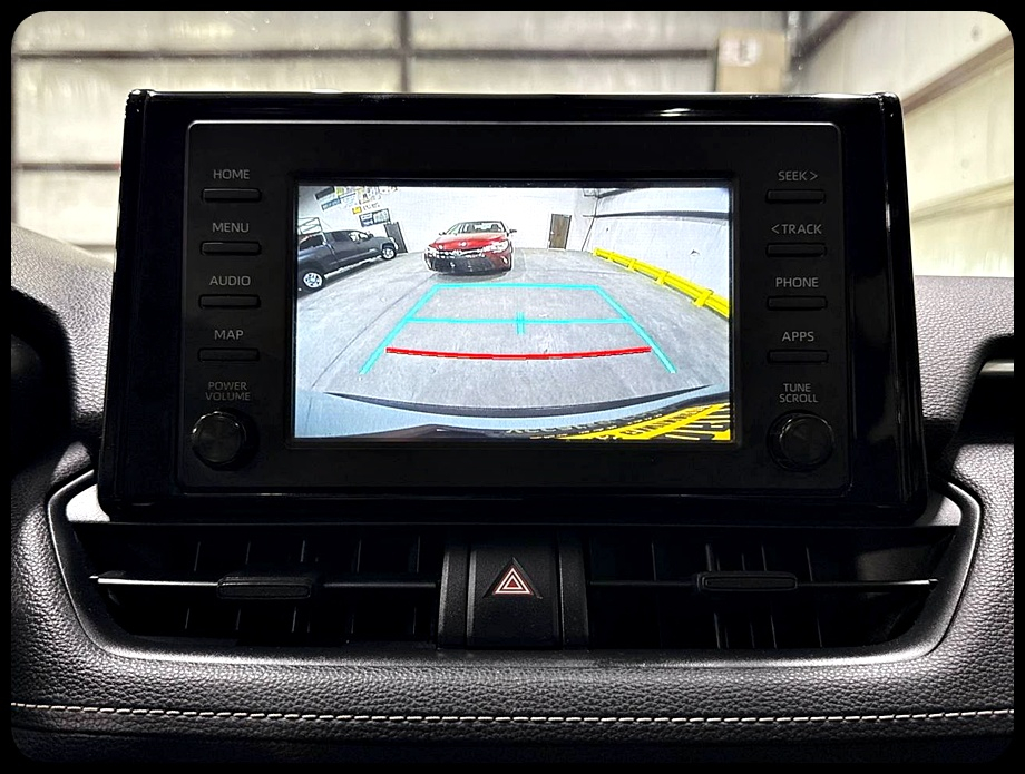 Toyota RAV4 XLE 2019