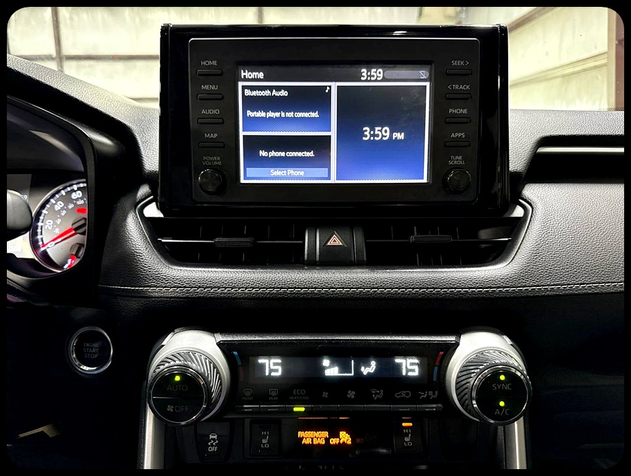 Toyota RAV4 XLE 2019