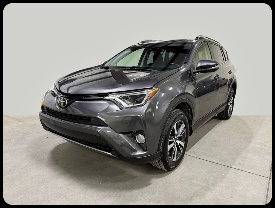 Toyota RAV4 XLE FWD 2018