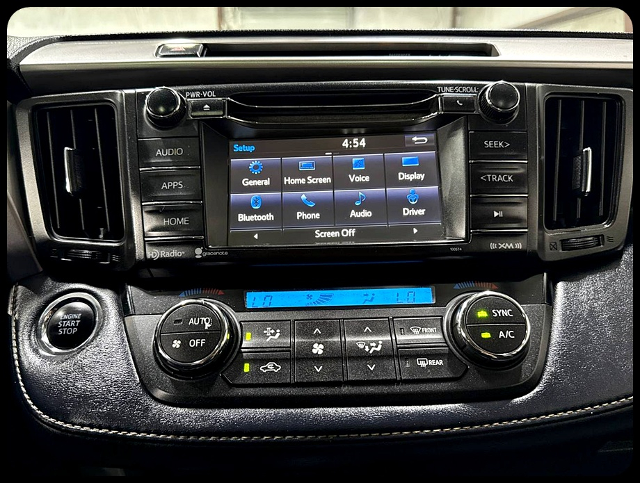 Toyota RAV4 XLE FWD 2018