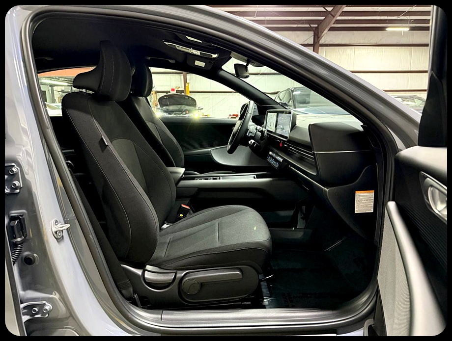 Hyundai Ioniq 6  2023