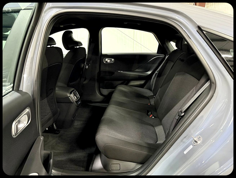 Hyundai Ioniq 6  2023