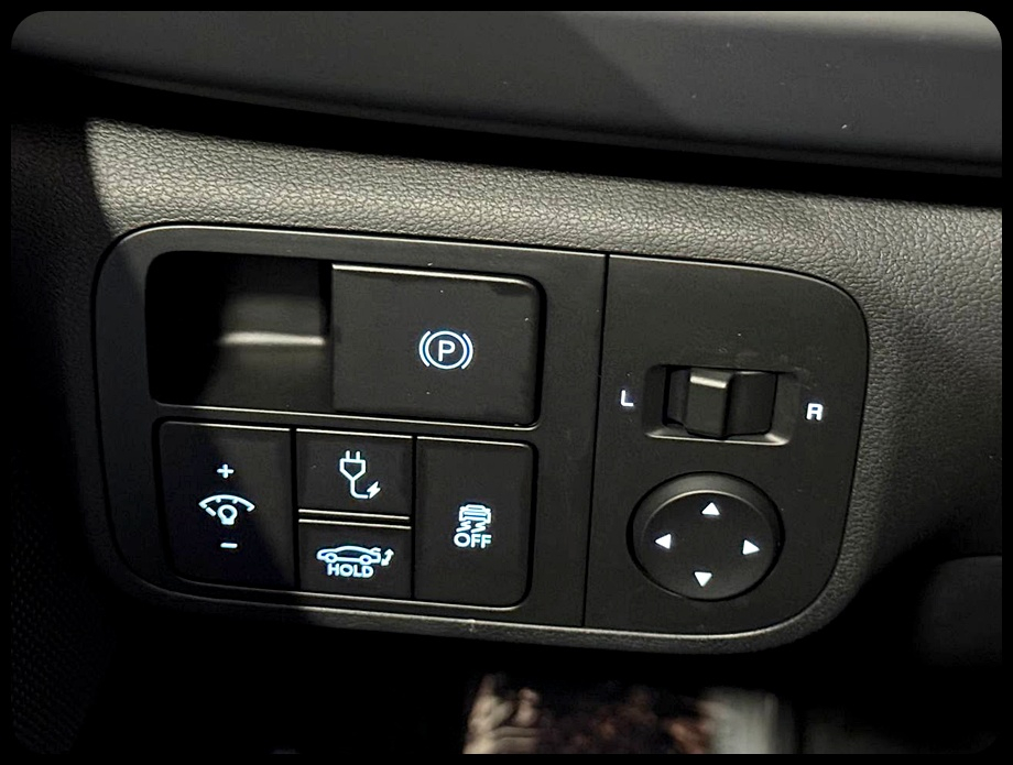 Hyundai Ioniq 6  2023