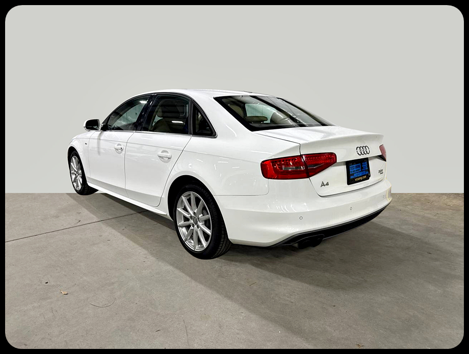 Audi A4 2.0T Sedan quattro Tiptronic 2014