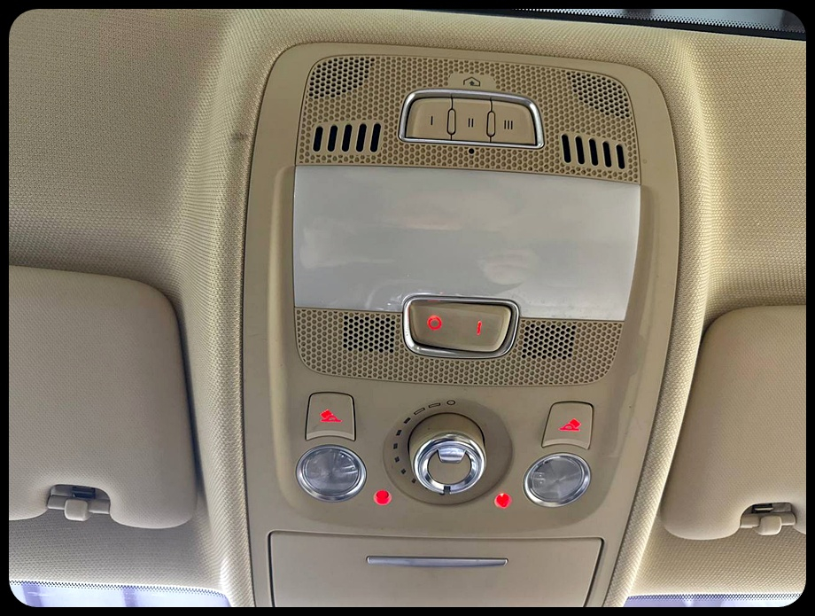 Audi A4 2.0T Sedan quattro Tiptronic 2014