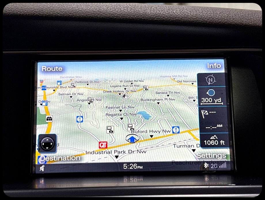 Audi A4 2.0T Sedan quattro Tiptronic 2014