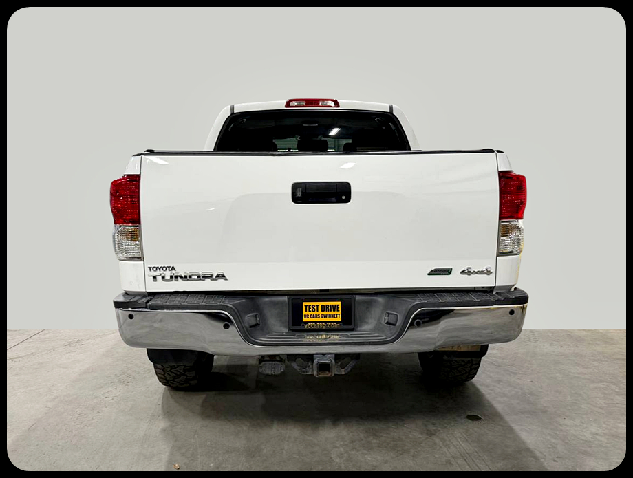 Toyota Tundra Platinum CrewMax 5.7L FFV 4WD 2013