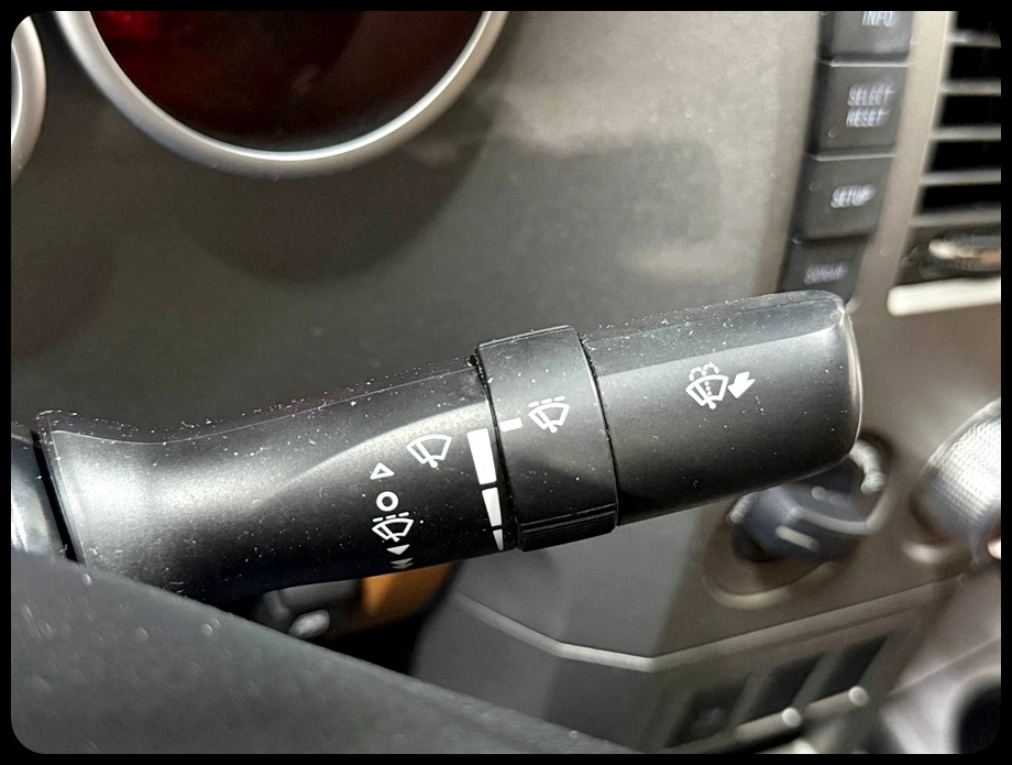 Toyota Tundra Platinum CrewMax 5.7L FFV 4WD 2013