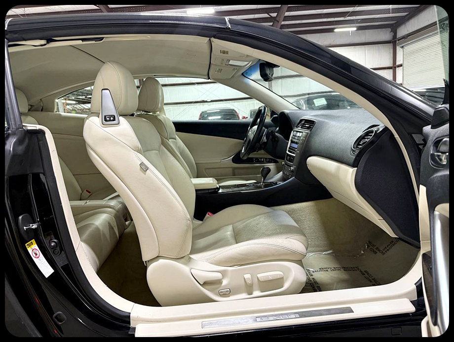 Lexus IS C IS 250C 2010