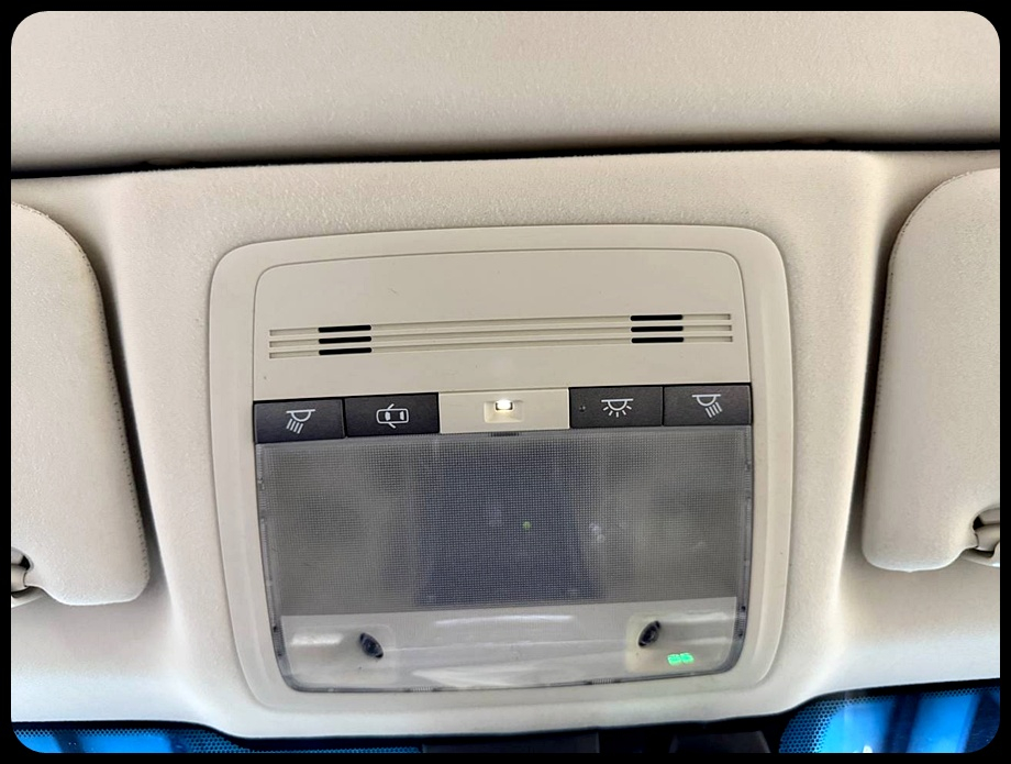 Lexus IS C IS 250C 2010