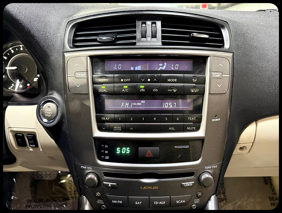 Lexus IS C IS 250C 2010