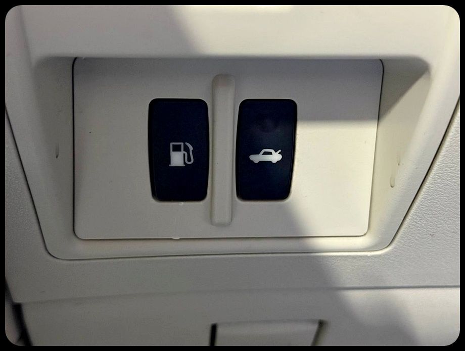 Lexus IS C IS 250C 2010