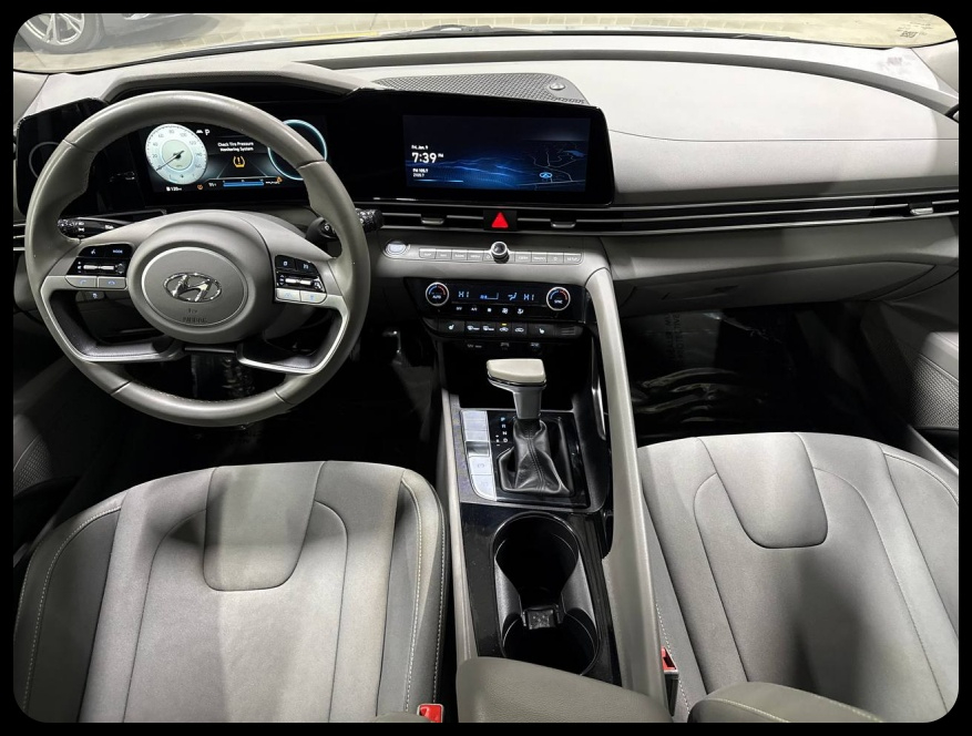 Hyundai Elantra SEL 2023