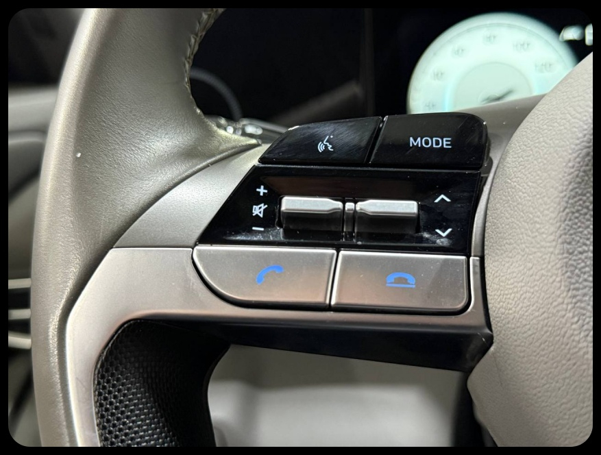 Hyundai Elantra SEL 2023