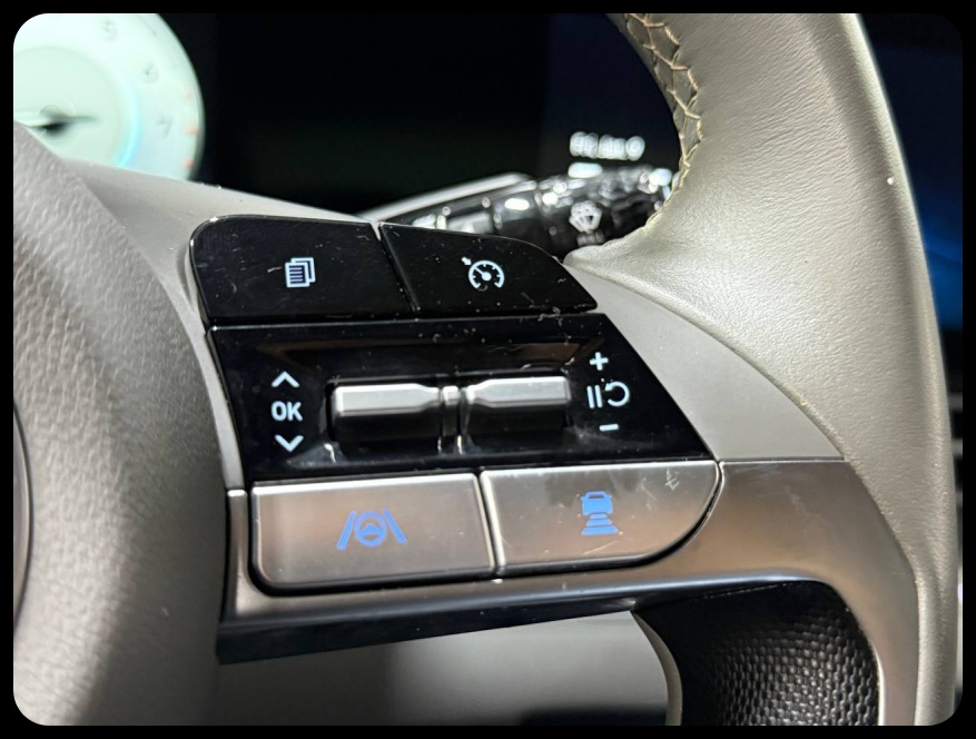 Hyundai Elantra SEL 2023