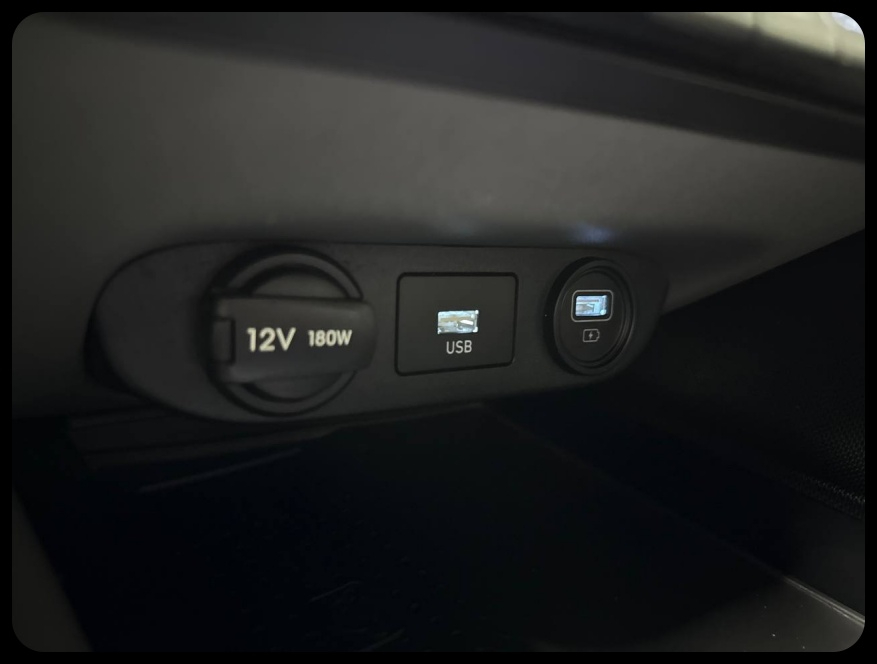 Hyundai Elantra SEL 2023