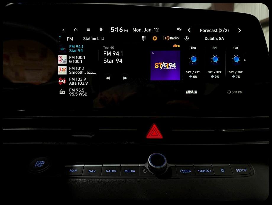 Hyundai Elantra SEL 2023