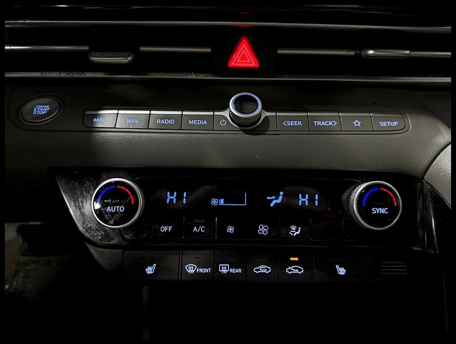 Hyundai Elantra SEL 2023