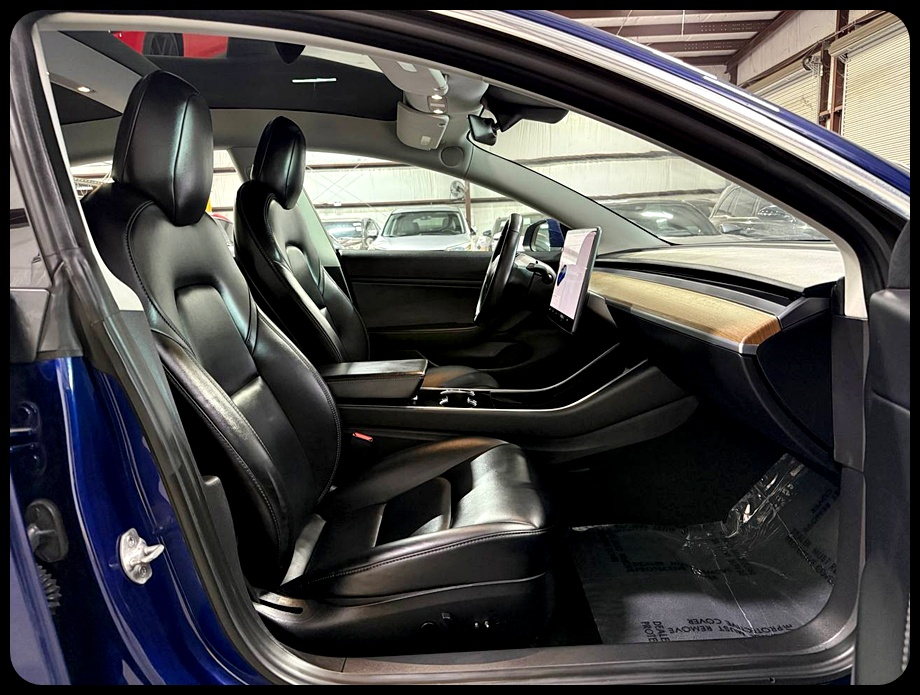 Tesla Model 3 Base 2018