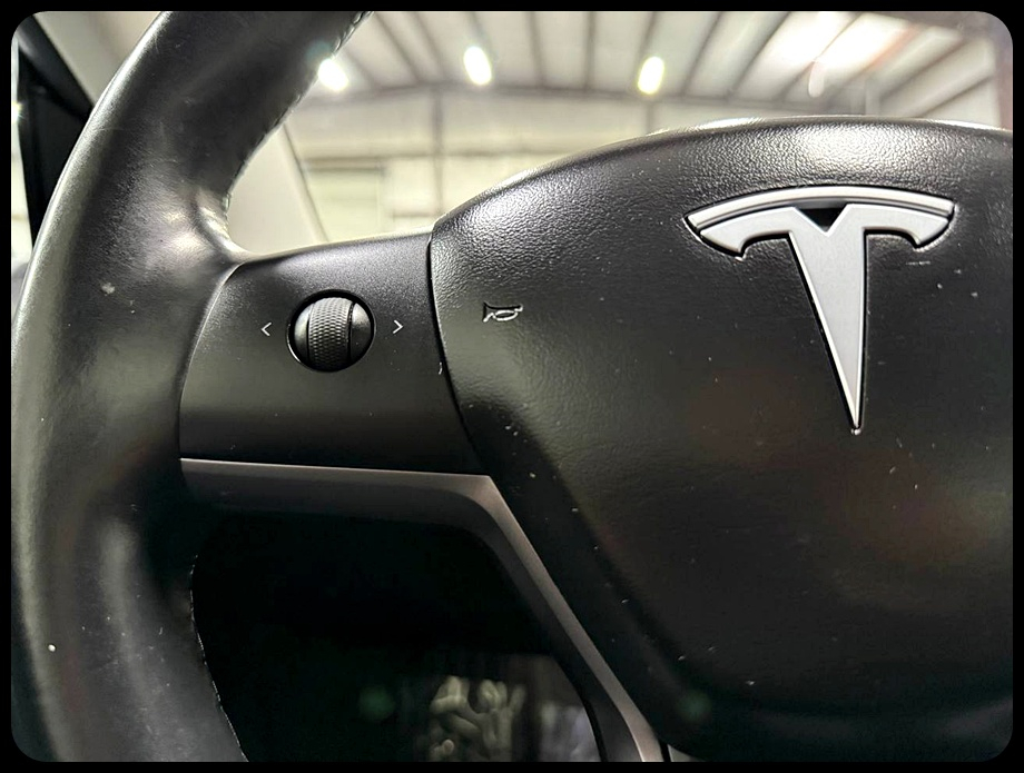 Tesla Model 3 Base 2018