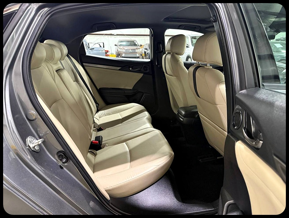 Honda Civic EX-L w/ Navigation 2020