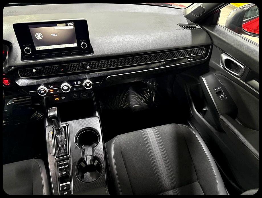 Honda Civic Sport Hatchback CVT 2023