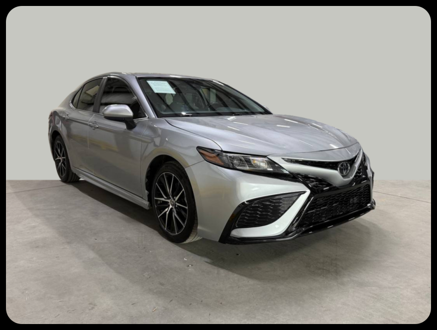 Toyota Camry SE 2021