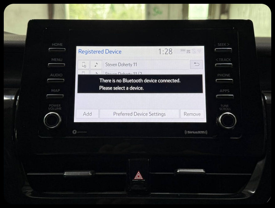 Toyota Camry SE 2021