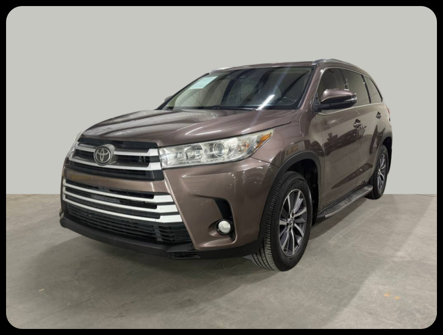 Toyota Highlander SE FWD V6 2017