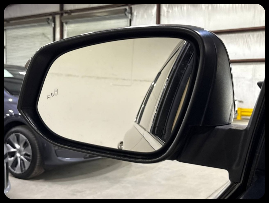 Toyota Highlander SE FWD V6 2017