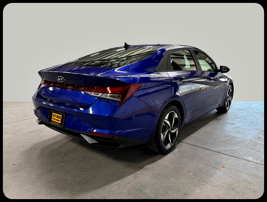 Hyundai Elantra SEL 2023