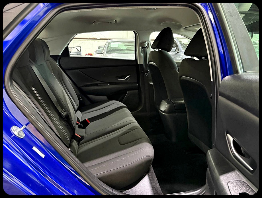 Hyundai Elantra SEL 2023