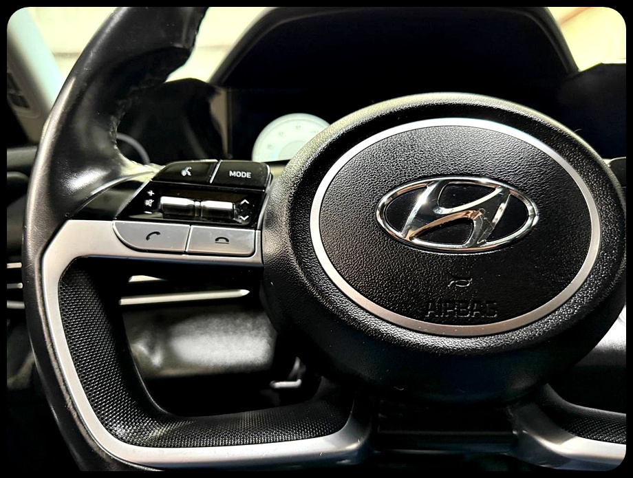 Hyundai Elantra SEL 2023