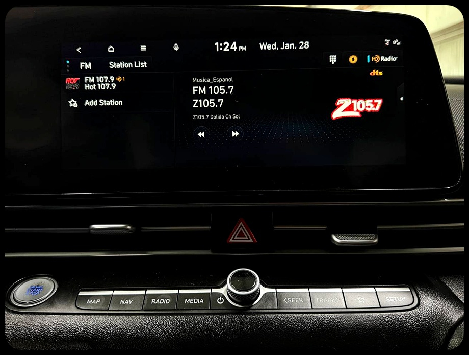 Hyundai Elantra SEL 2023