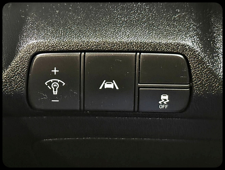 Hyundai Elantra SEL 2023