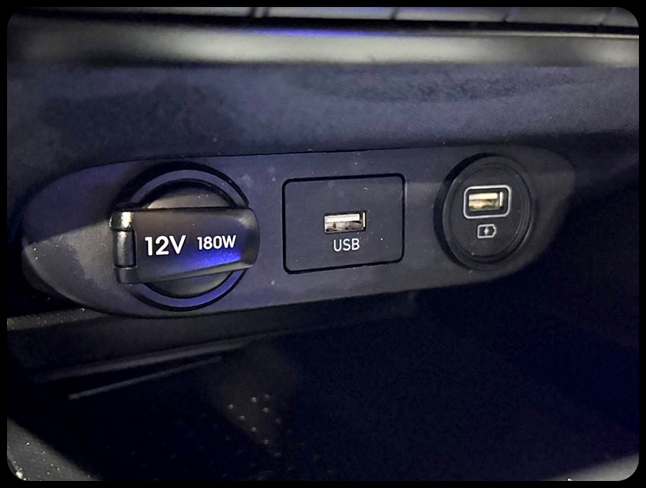 Hyundai Elantra SEL 2023