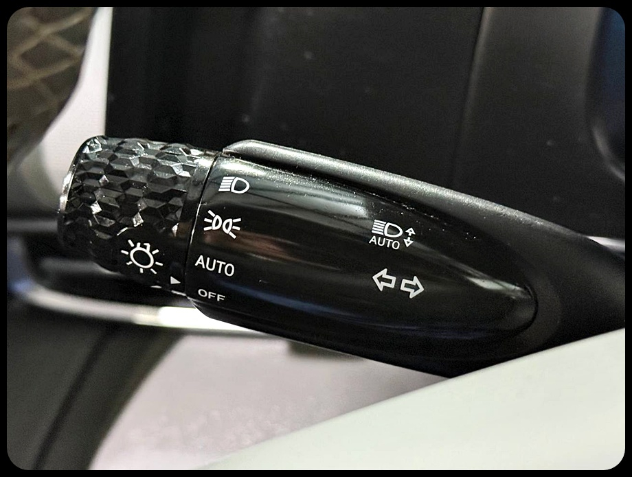 Hyundai Elantra SEL Sport 2025