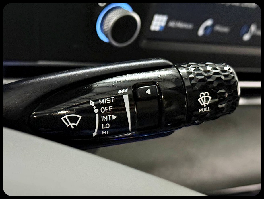 Hyundai Elantra SEL Sport 2025