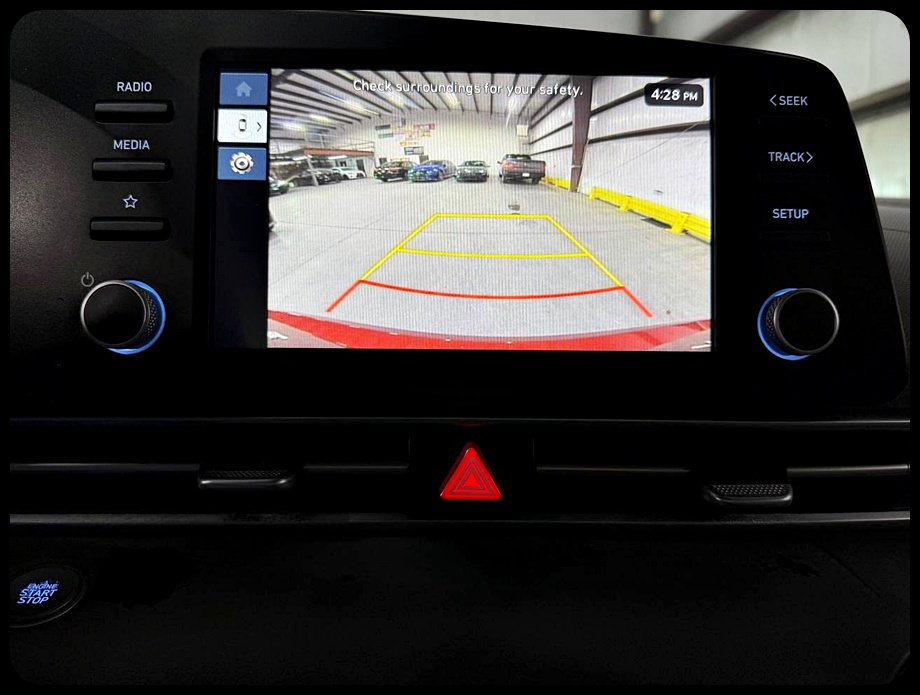 Hyundai Elantra SEL Sport 2025