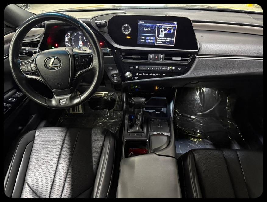 Lexus ES 350 Base 2022