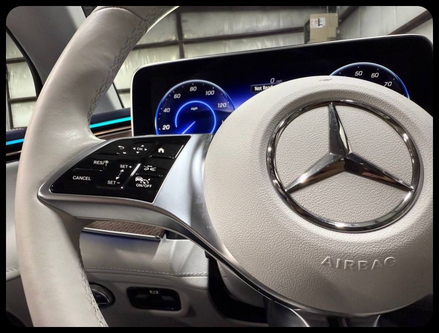 Mercedes-Benz EQE 350 4MATIC 2023