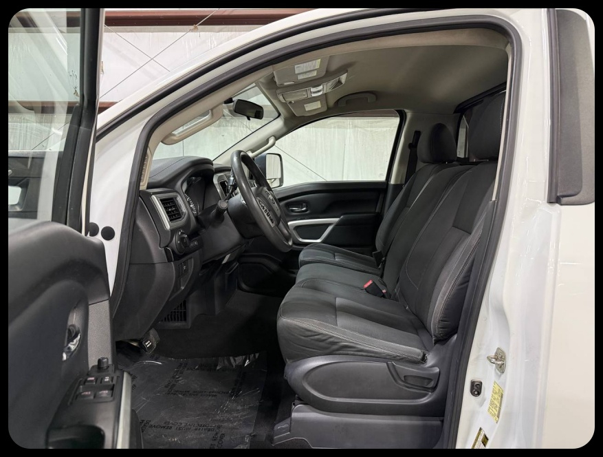 Nissan Titan 4WD 2017