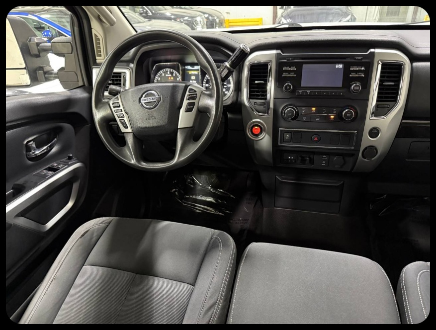 Nissan Titan 4WD 2017