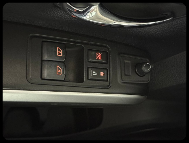 Nissan Titan 4WD 2017